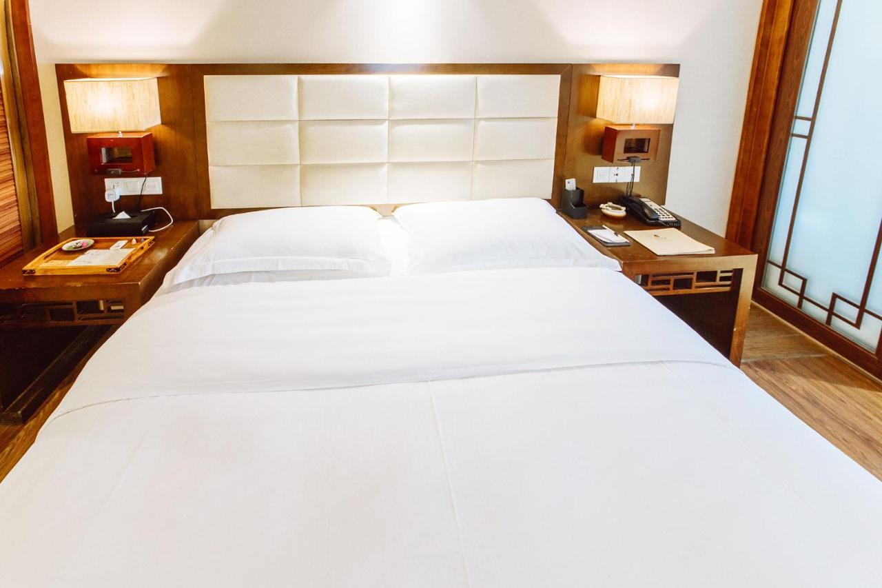 Oriental Hotel Zhangmutou Экстерьер фото