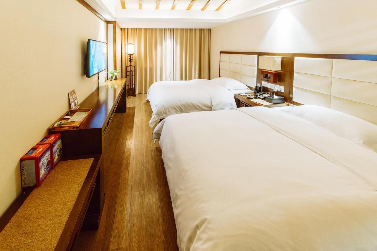 Oriental Hotel Zhangmutou Экстерьер фото
